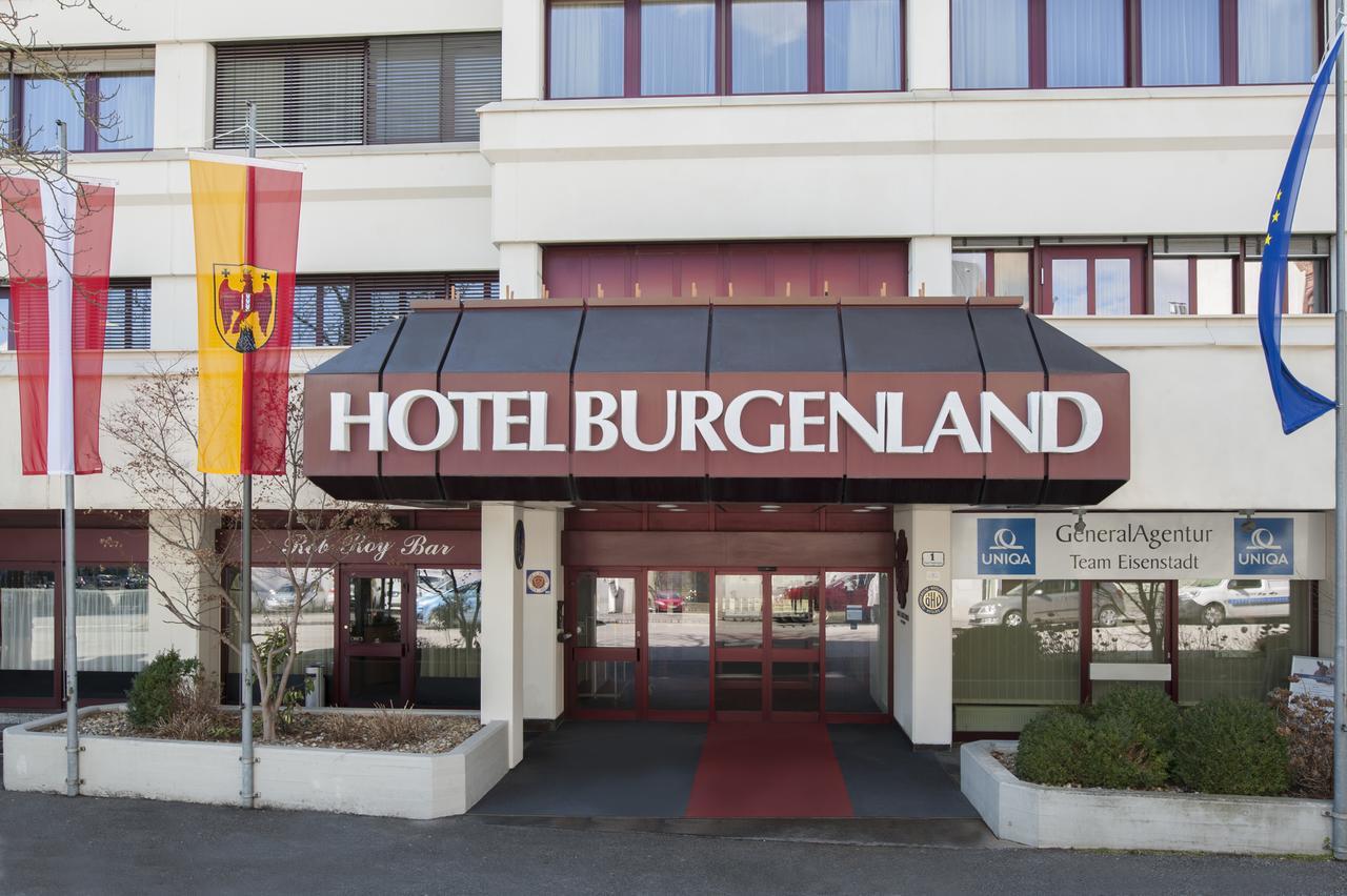 Hotel Burgenland ไอเซนชตัดท์ ภายนอก รูปภาพ